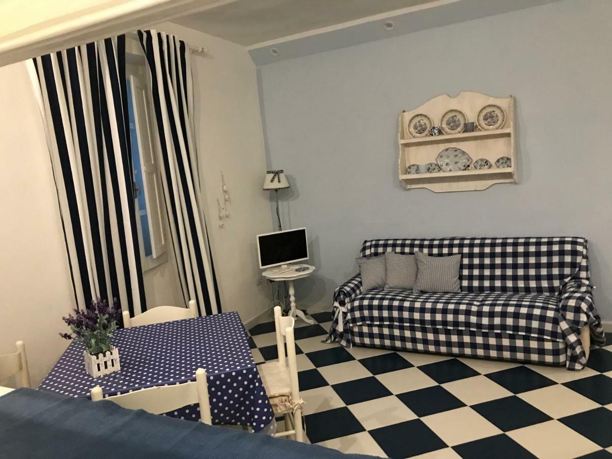 Light Blue Guest House ألغيرو المظهر الخارجي الصورة