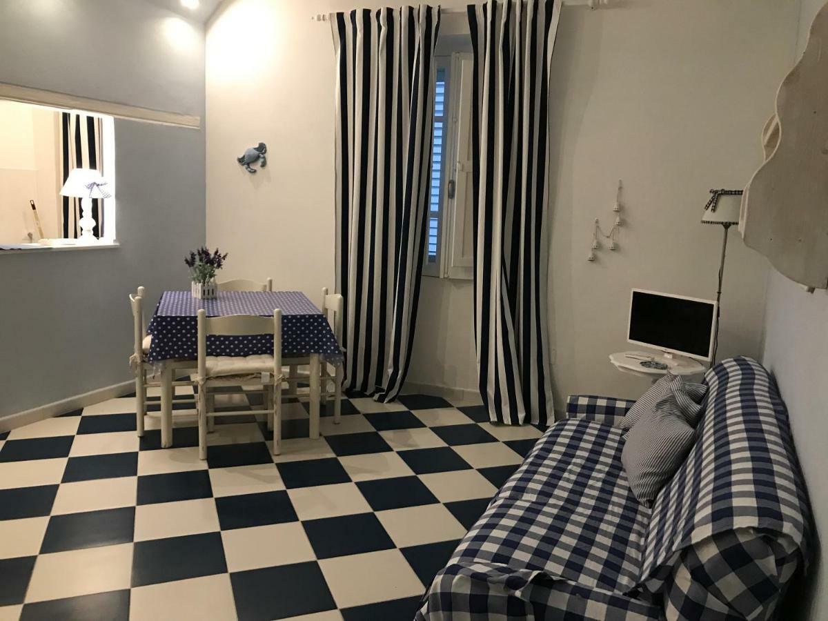 Light Blue Guest House ألغيرو المظهر الخارجي الصورة
